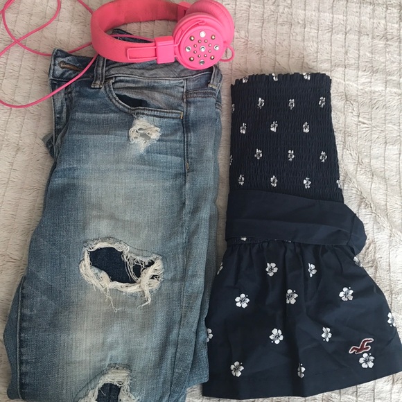 Hollister top - Picture 1 of 4
